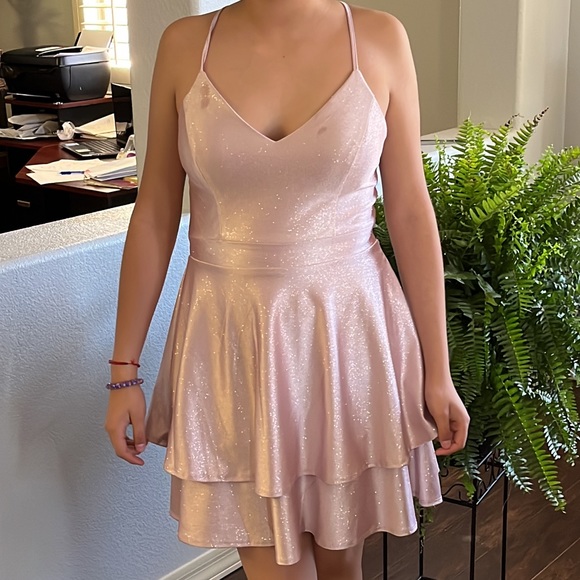 Pink glittery short dress, used once - Picture 3 of 3